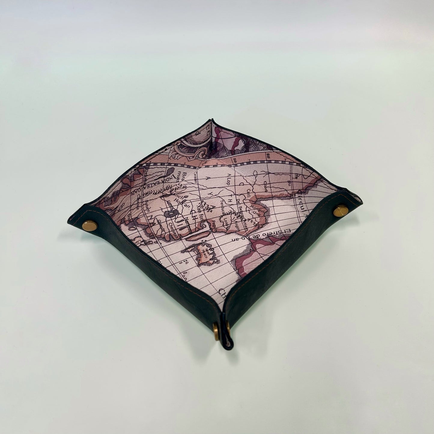 Handcraft Leather Tray - Map