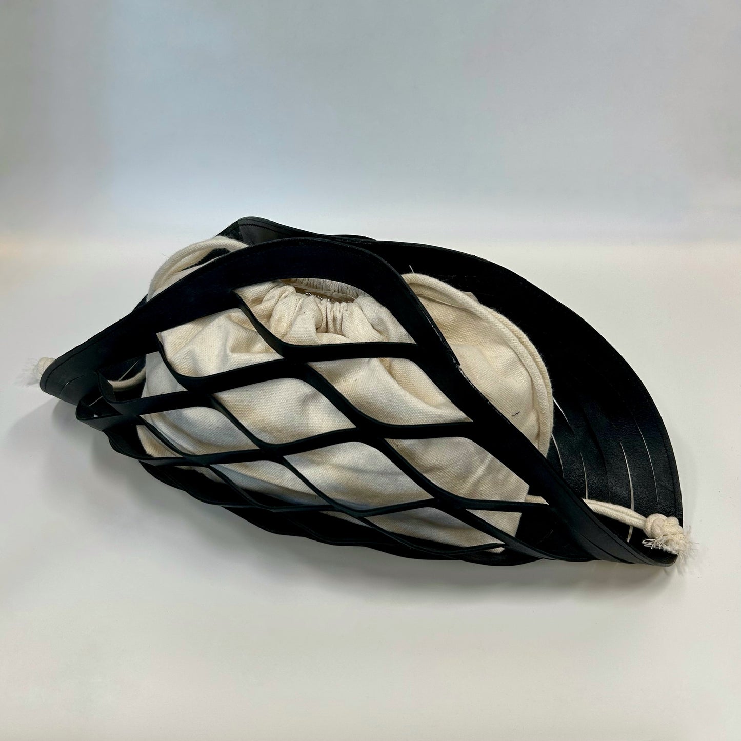 Handcraft Leather Net Bag - Black