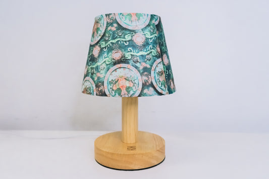 "Motif in Force" Table Lamp (Green)