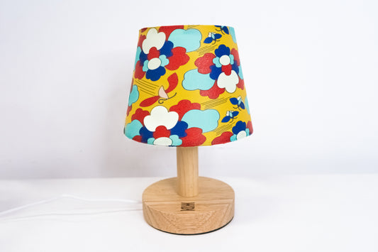 "Motif in Force" Table Lamp (Yellow)