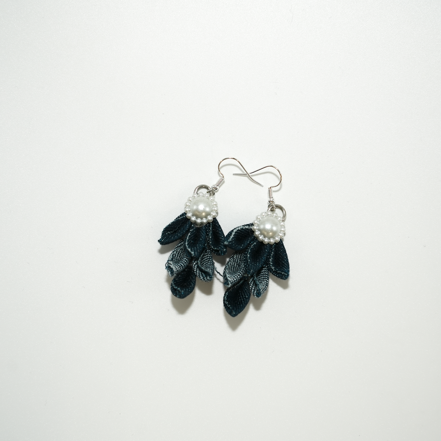 Livre_ Denim Flower Earrings